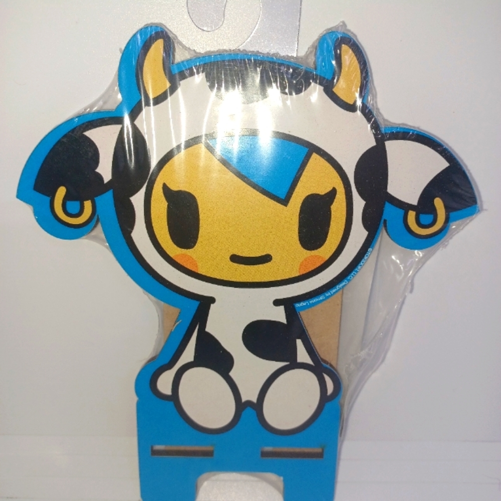 Tokidoki Moofia Mozzarella cow cellphone holder stand kawaii